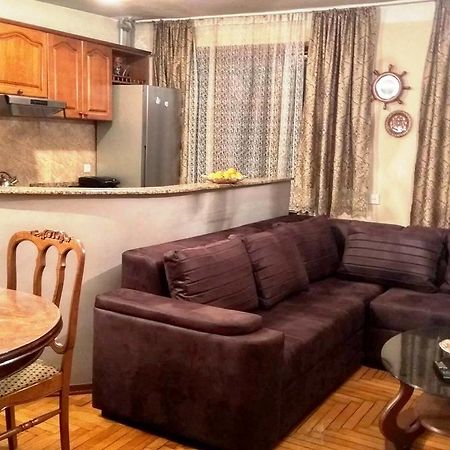 Apartment K. Gamsakhurdia St. 巴统 外观 照片