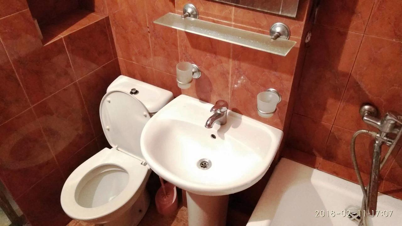 Apartment K. Gamsakhurdia St. 巴统 外观 照片
