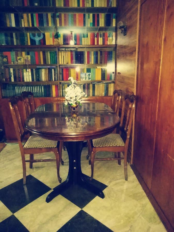 Apartment K. Gamsakhurdia St. 巴统 外观 照片